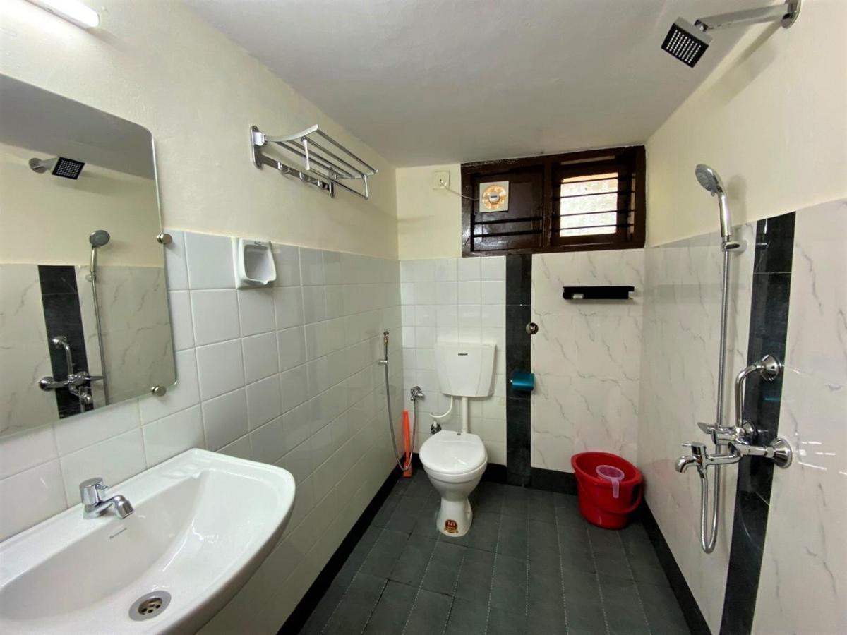 Udupi Inn Buitenkant foto