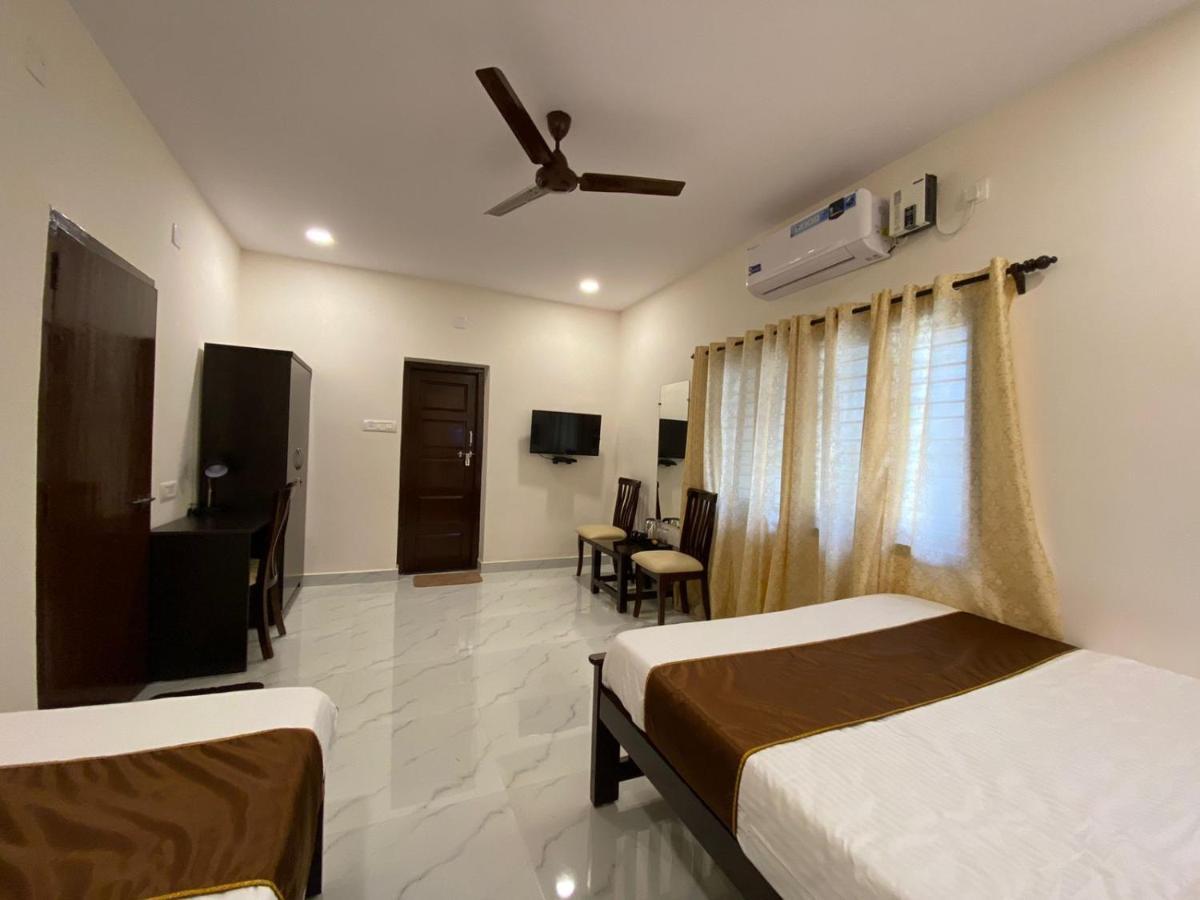 Udupi Inn Buitenkant foto