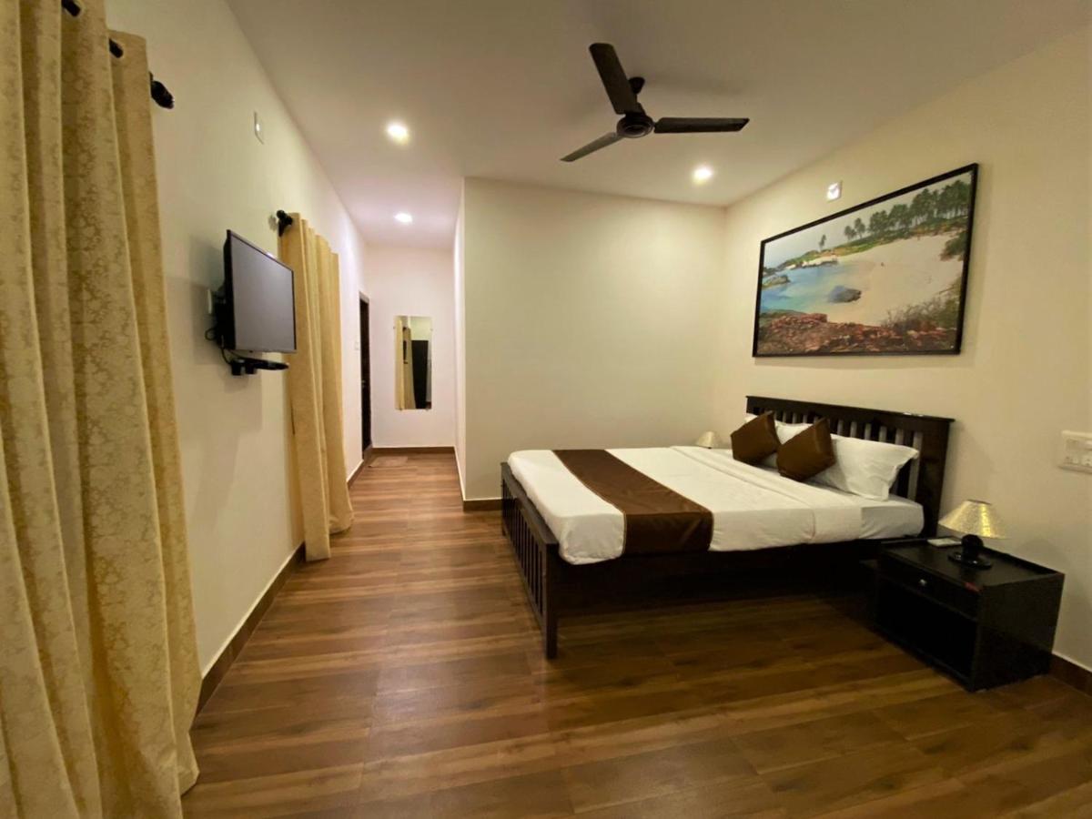 Udupi Inn Buitenkant foto